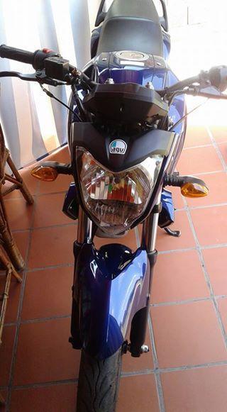 VENDO YAMAHA FZ