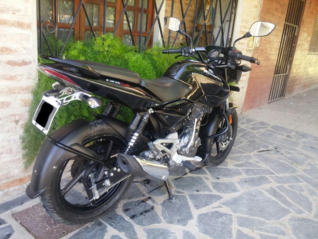 Bajaj Rouser 135