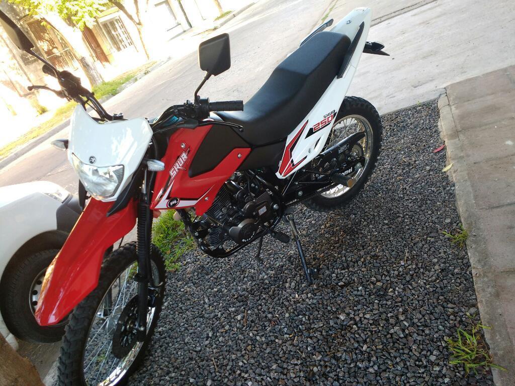 VENDO MOTOMEL SKUA 250
