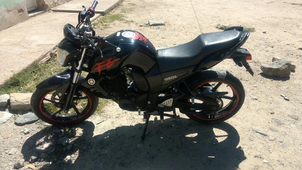Yamaha Fz 2014