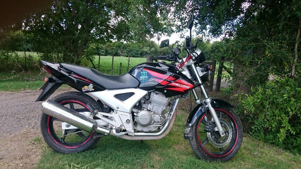 Honda Twister 250