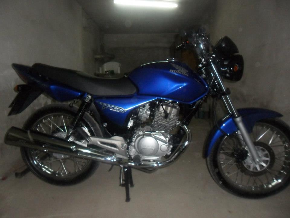 VENDO MOTO