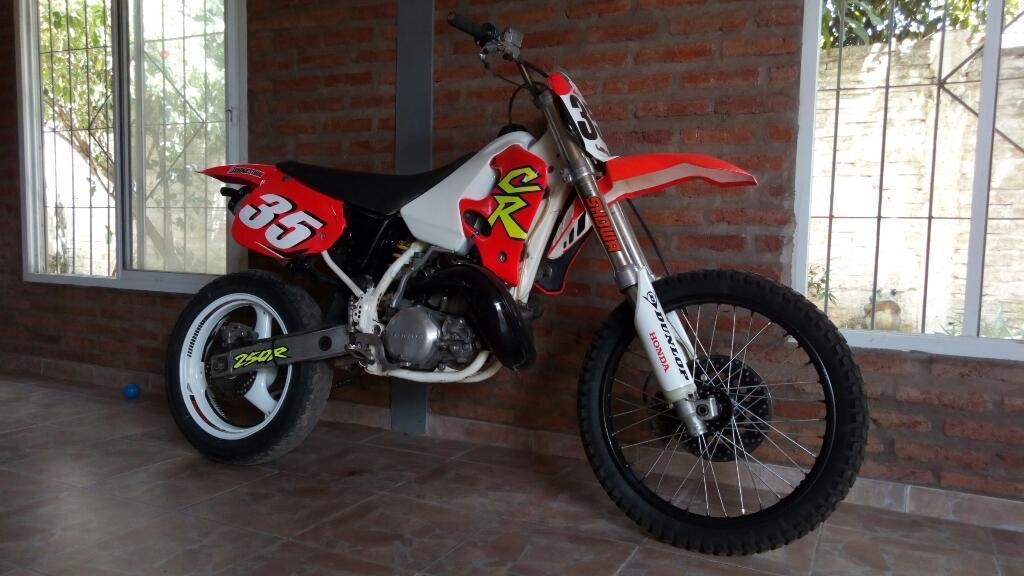 Vendo Cr 250 Impecable Todo Nuevo.4hs