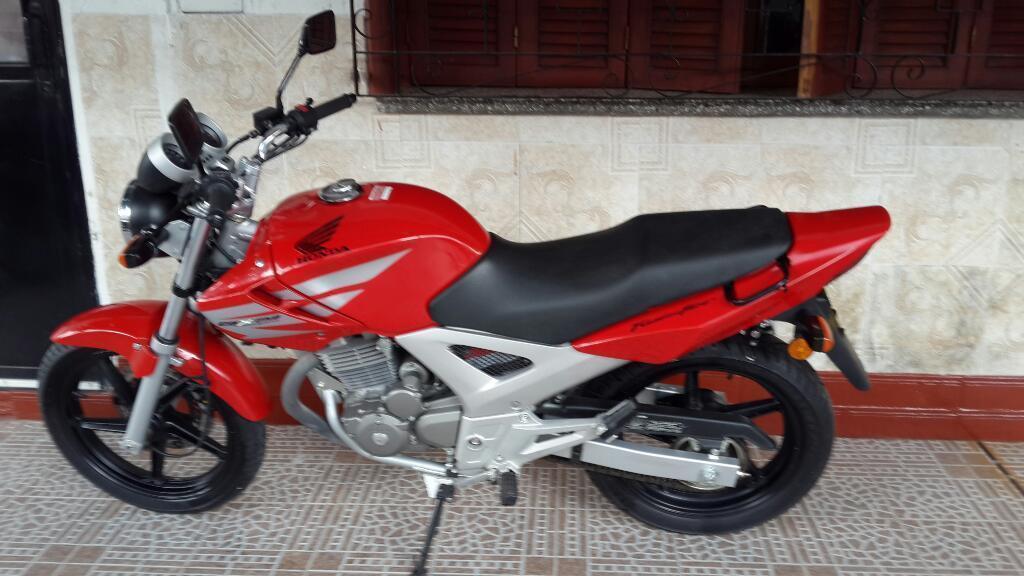 Honda Twister 250c 2014 1000km