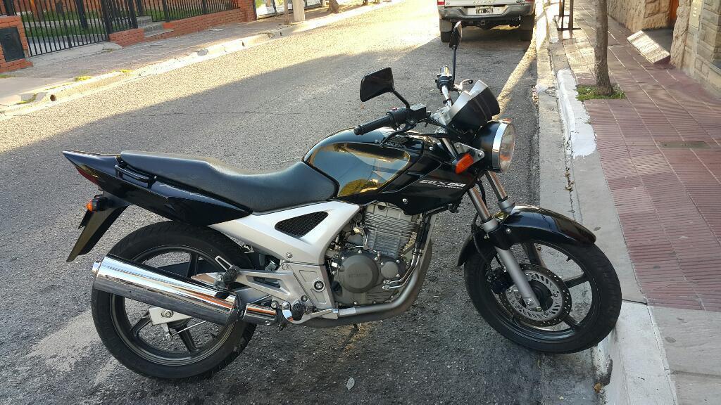 Vendo O Permuto Honda Cbx 250 Twister