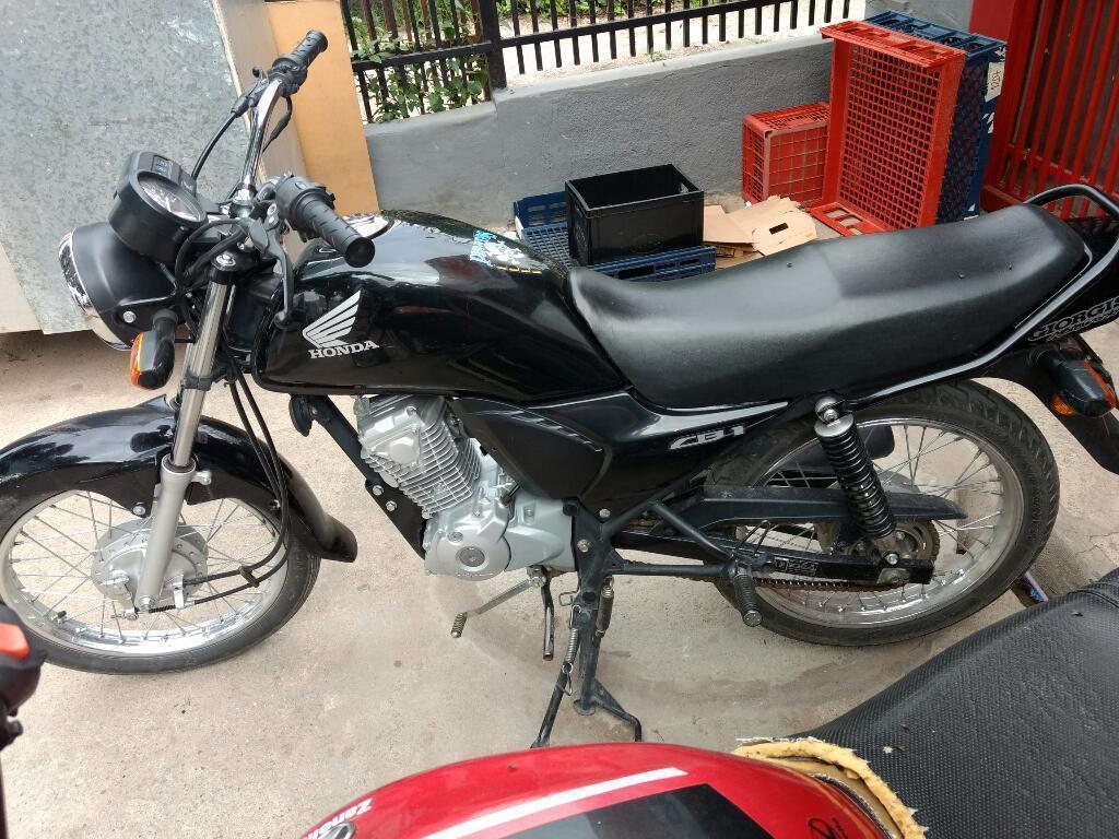 Vendo Honda Cb1