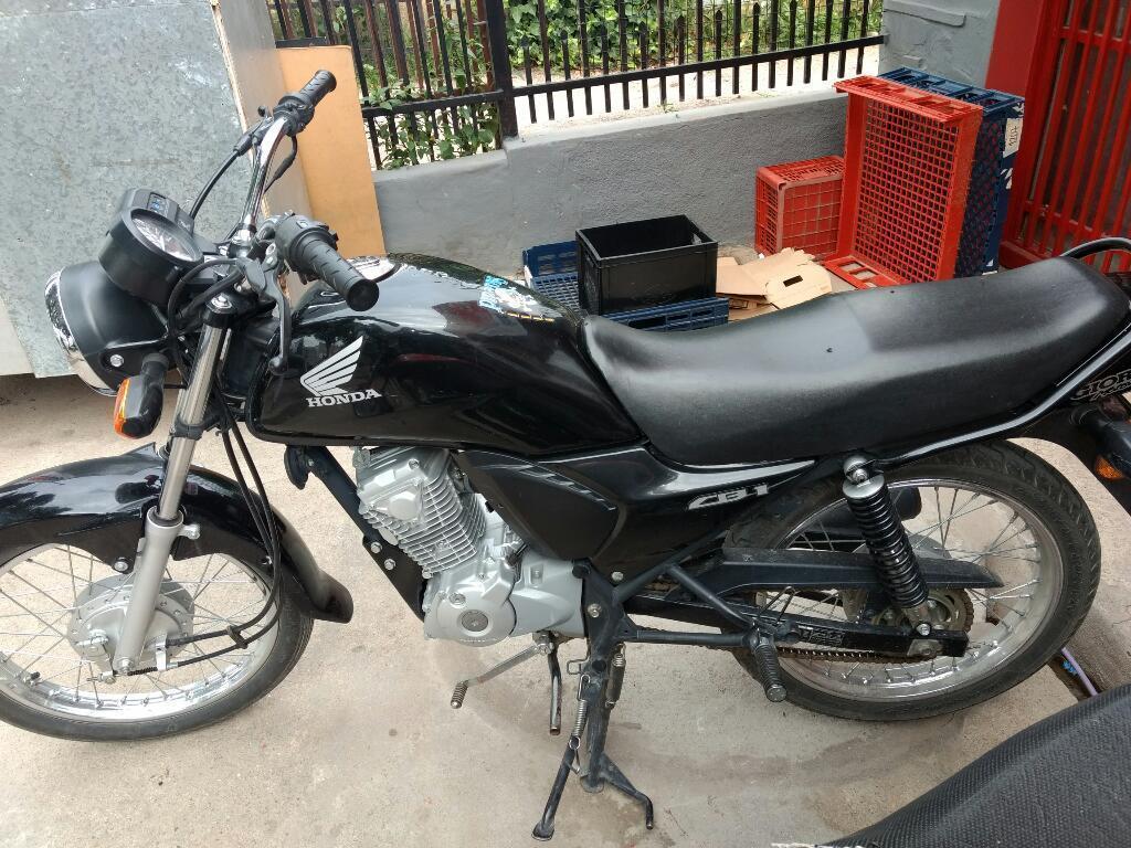 Vendo Honda Cb1