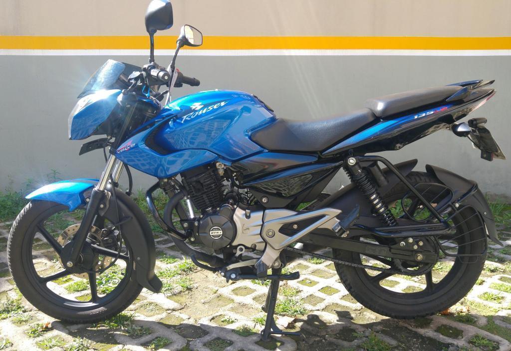 Bajaj Rouser 135ls