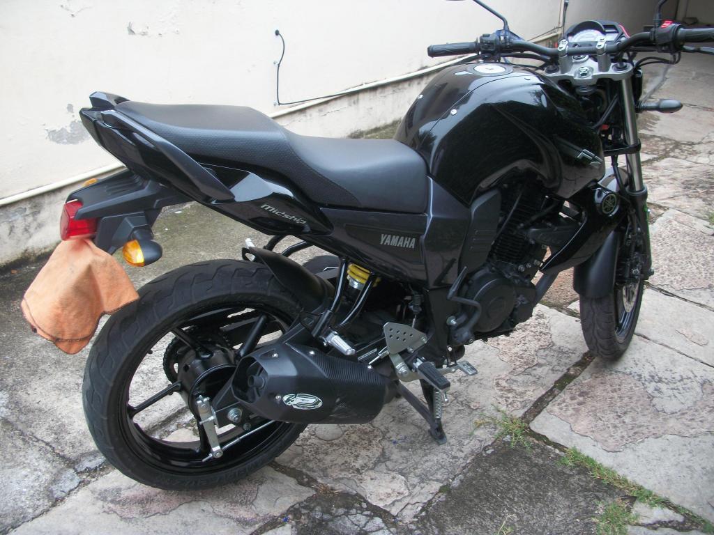 VENDO YAMAHA FZ 2013 EXCELENTE ESTADO $ 40.000