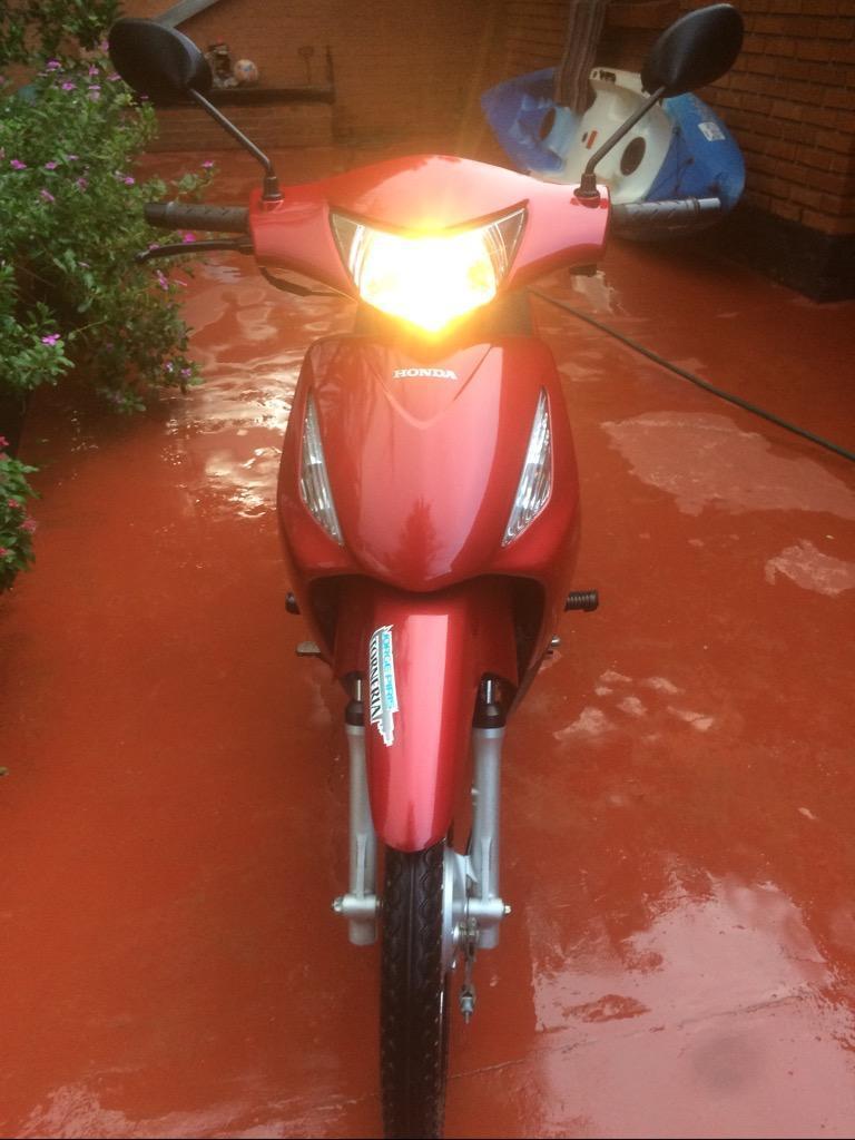 Vendo Honda Biz 125 2015