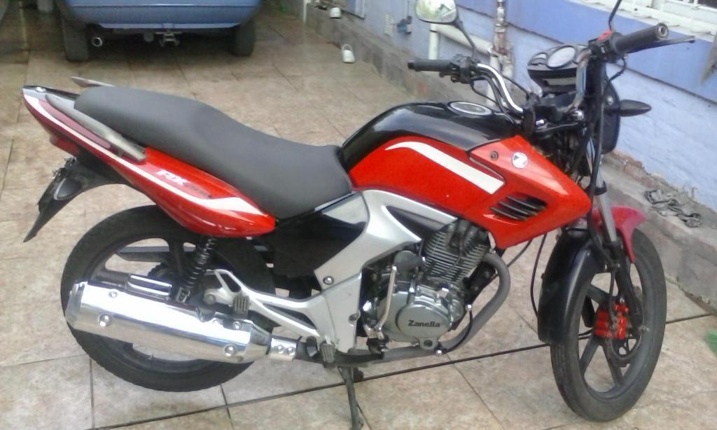 veno zanella rx 200 2014 impecable 2do dueño