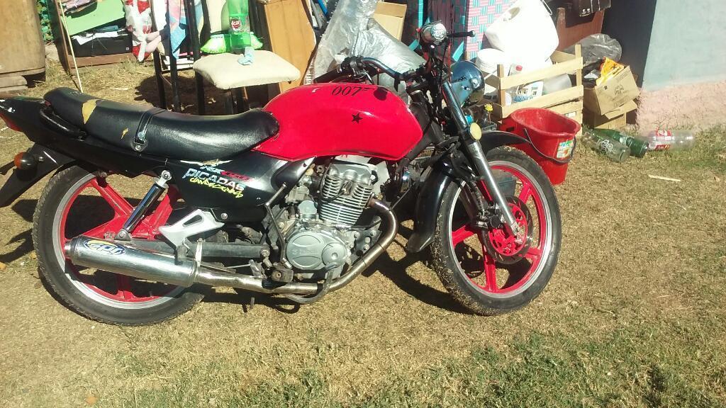 Vendo Zanella 150 Rx 2010 Urgente !!!!!!