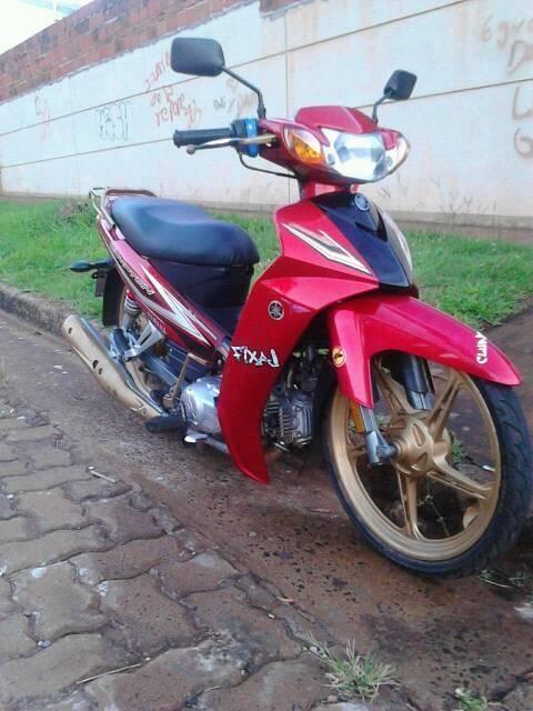 Vendo YAMAHA CRYPTON NEW 2013 O permuto por titan doy dife