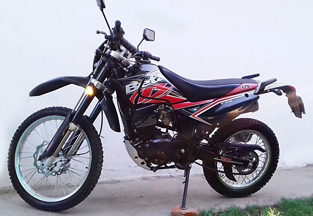 VENDO BETA TR 2.0 200 cc