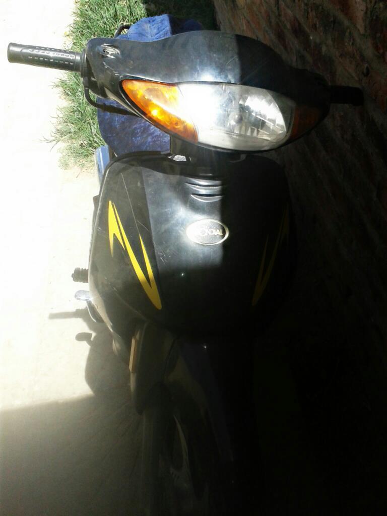 Vendo Moto 110 Mondial 2012