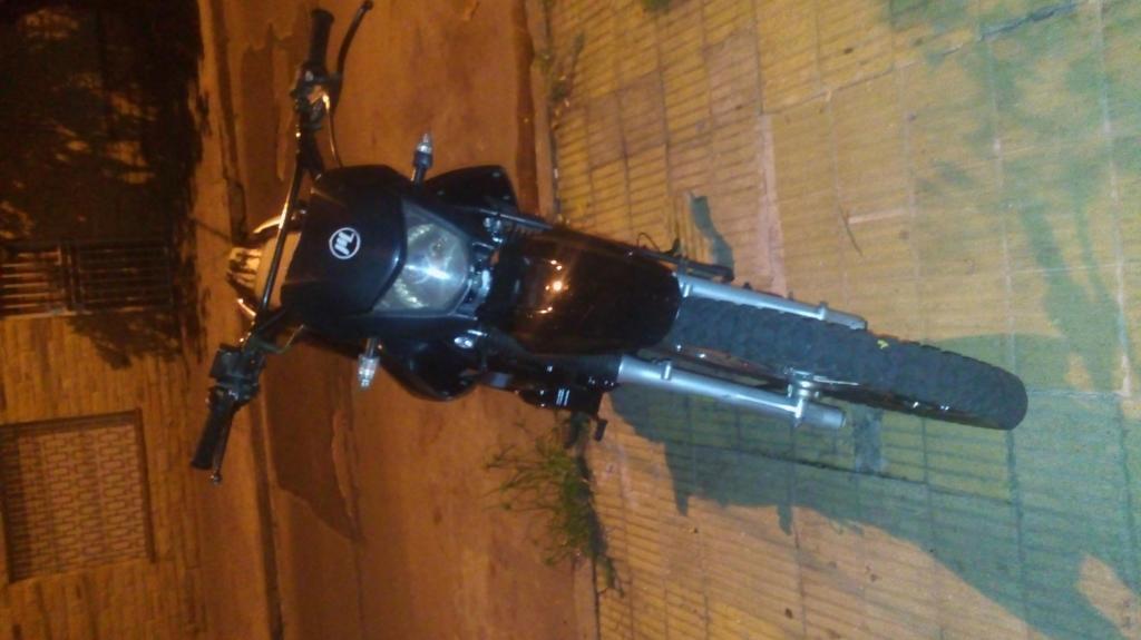 MOTOMEL SKUA 250 2013