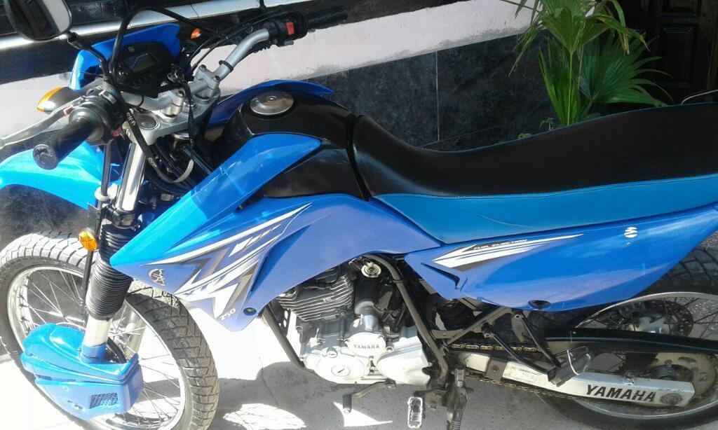 Vendo Moto Yamaha 250