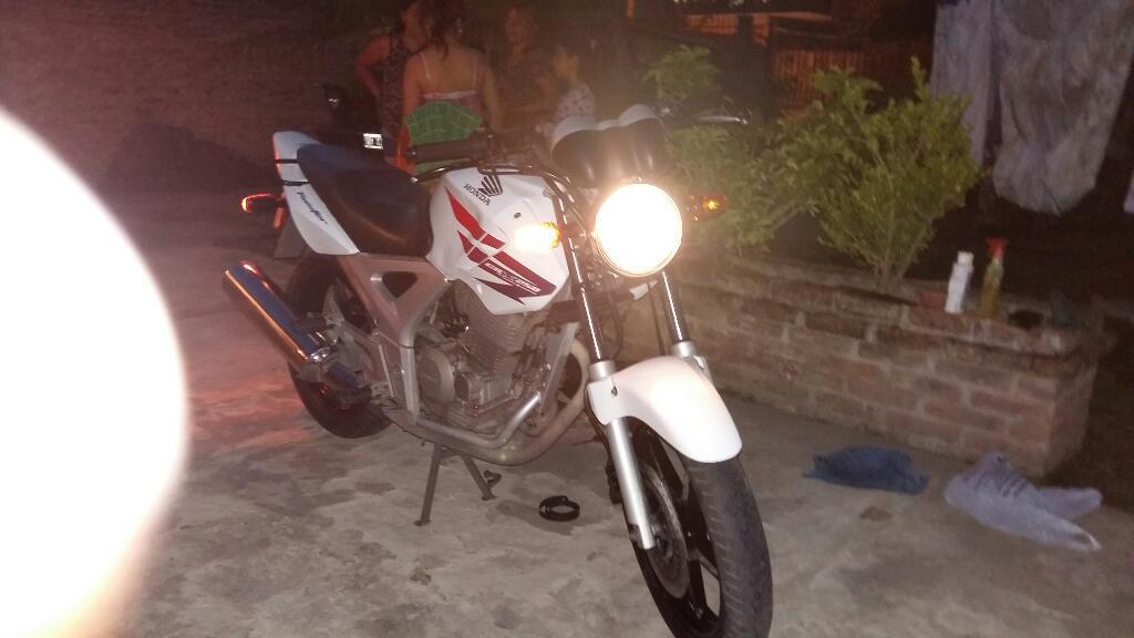 Honda Twister 2012