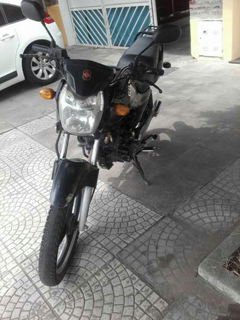 Vendo Gilera 150..2013