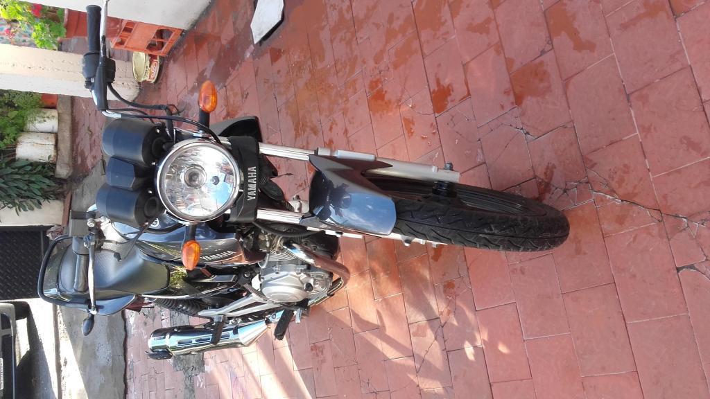 Vendo Yamaha YBR 125 Full, papeles al día. Único dueño, lista para transferir