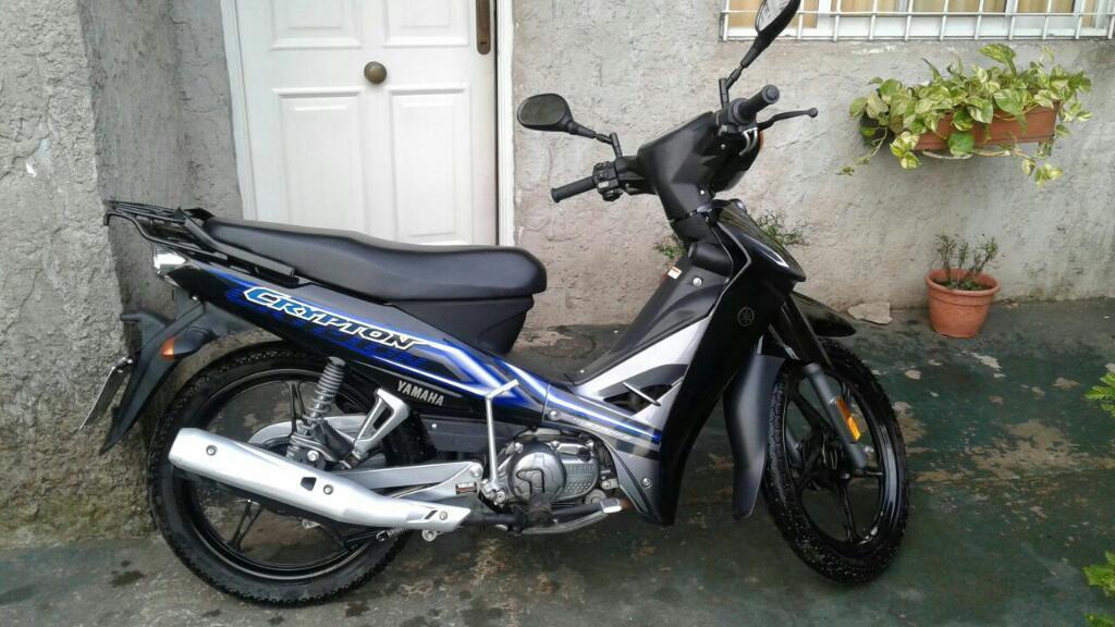 Vendo Moto Crypton Modelo 2016 (3000 Km)