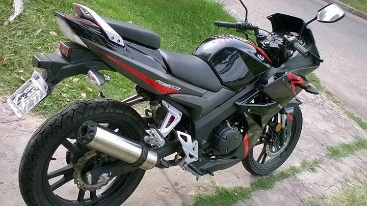 Zanella Rx 200 2015 400 km Permutaria