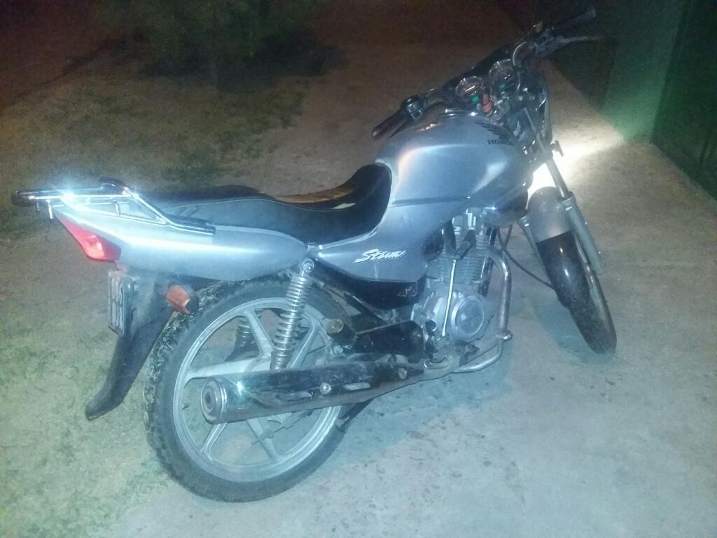 Permuto Honda Storm 2010 por Otra Moto