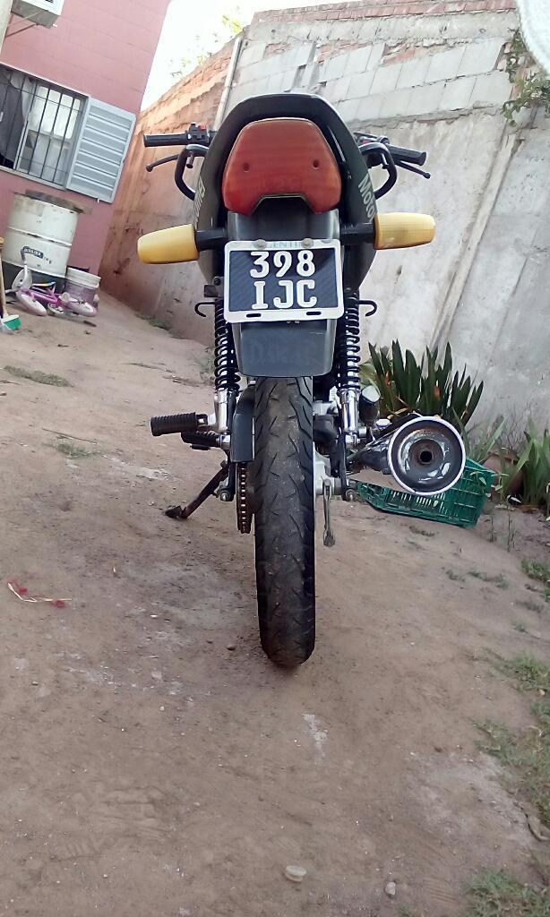 Vendo Motomel Serie2 M.2010