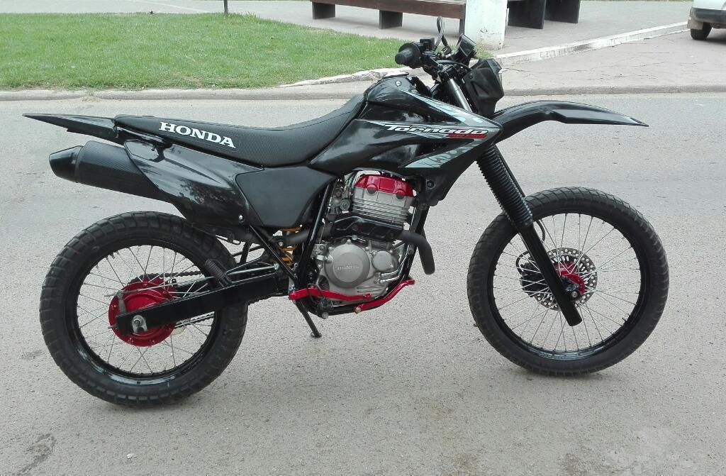Vendo Permuto Tornado 2010!!