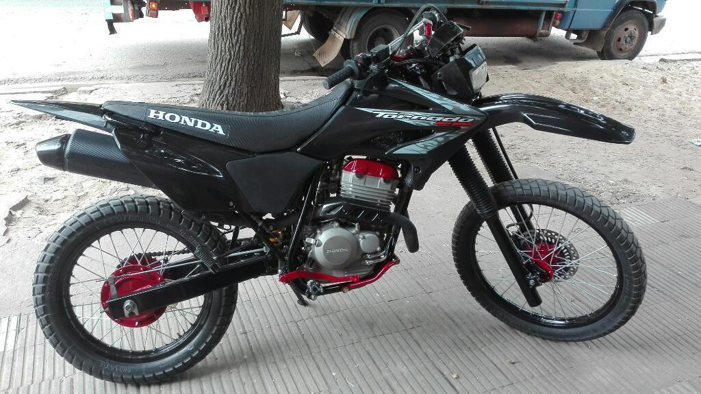 Vendo Permuto Tornado 2010!!