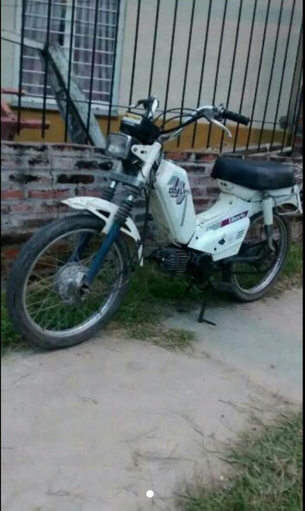 Vendo Daelim 70cc Japonesa Una Maquina