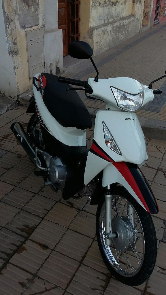 Vendo Honda Biz Modelo 2014excelente