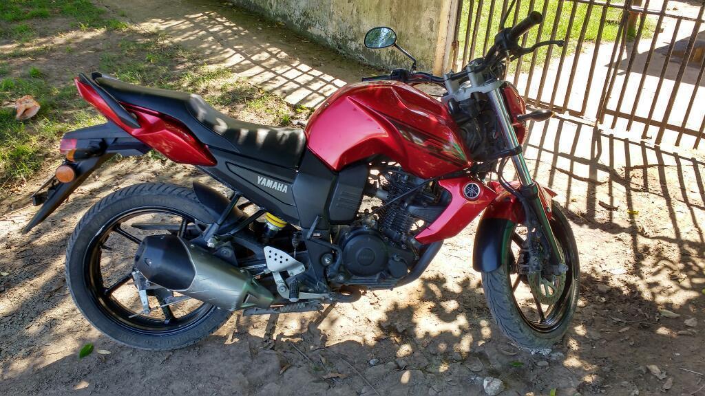 Yamaha Fz 2015