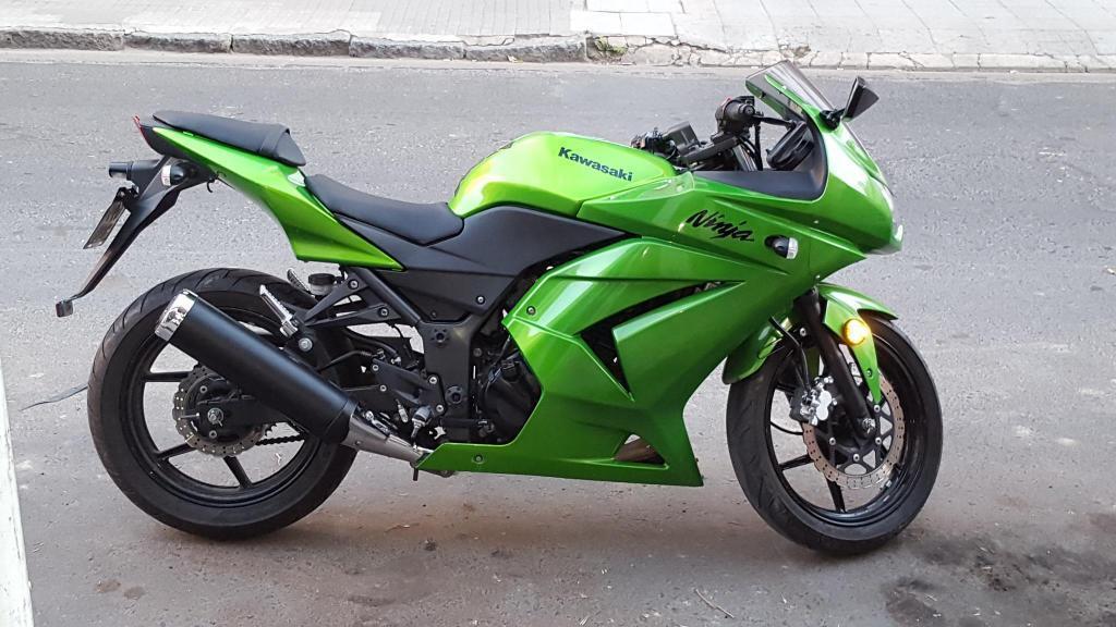 LIQUIDO NINJA 250R MOD 2011. IMPECABLE