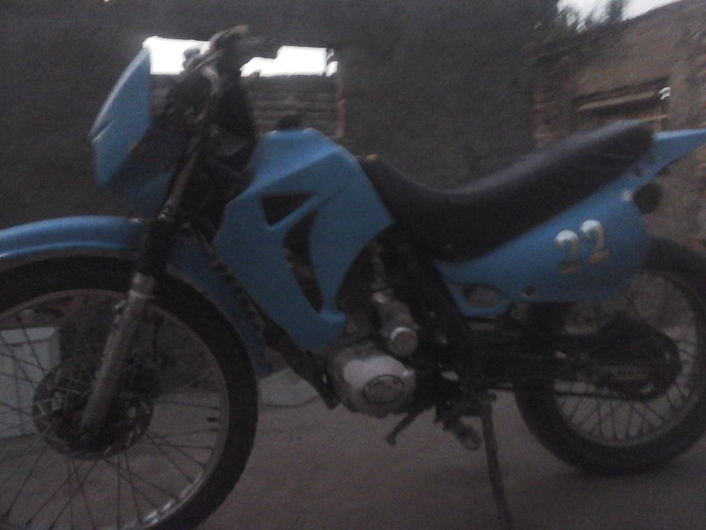 Vendo Moto