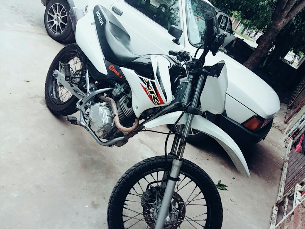 Vendo O Permuto por Otra Moto 33.000