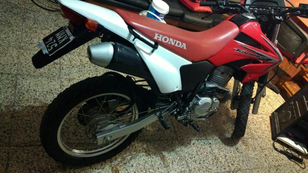 Vendo Urgente Moto Honda Tornado