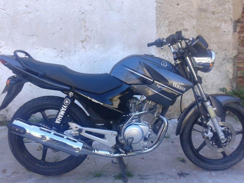 vendo o permuto solo honda o yamaha