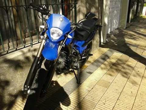 Motomel Motard 200