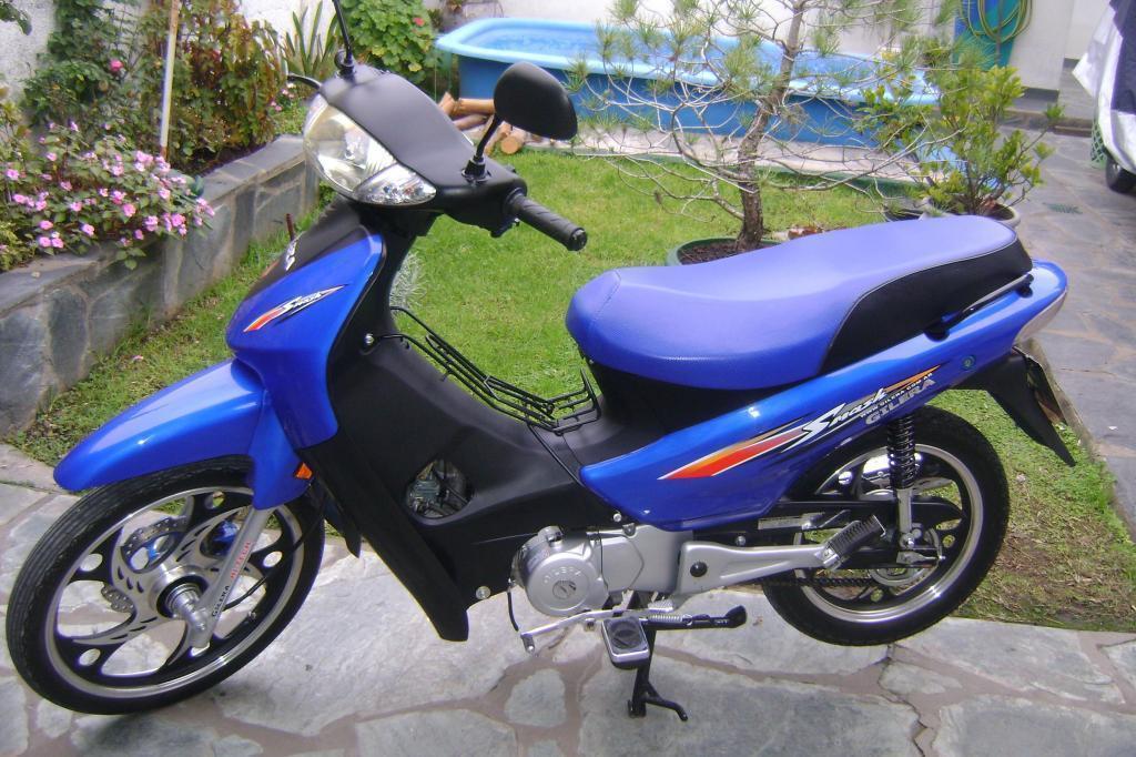 Gilera Smash. 110 cc. Impecable.Azul Metalizado. Al día.Titular