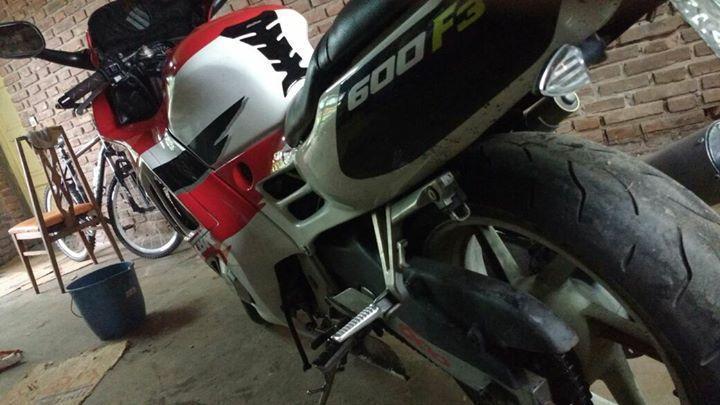 CBR 600 F3 mod 96 muy buen estado