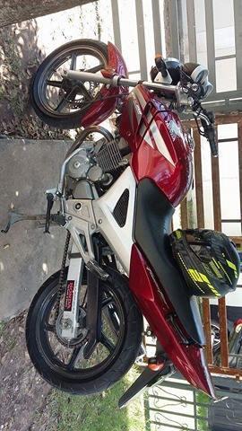 vendo HONDA TWISTER