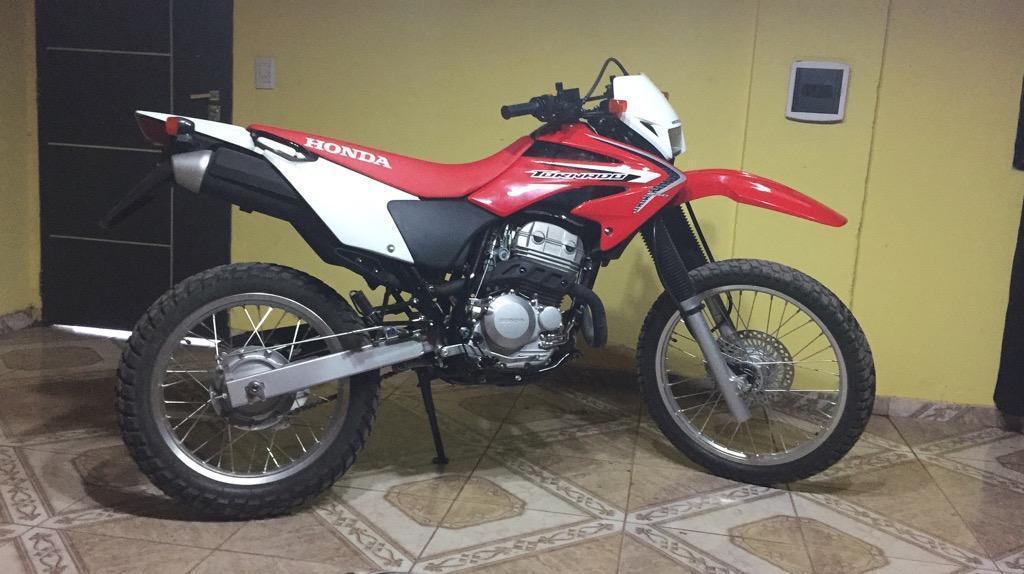Vendo Honda Tornado