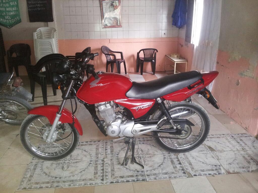 Vendo moto todos loa papeles