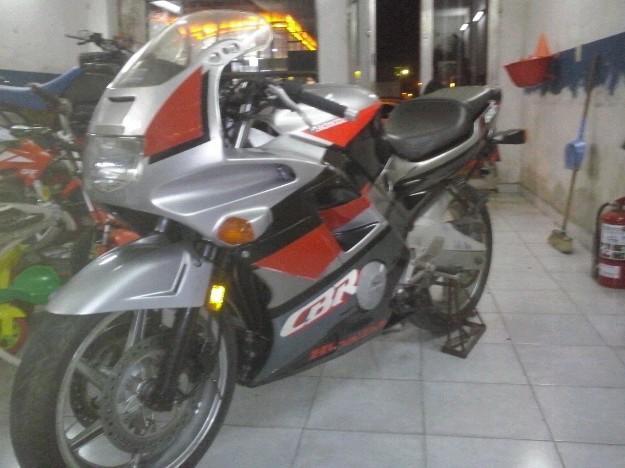 Vendo honda cbr 600 f2