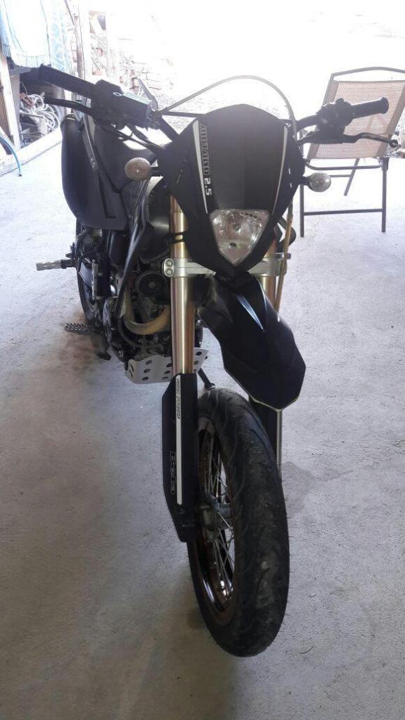 Vendo beta 200cc motard IMPECABLE