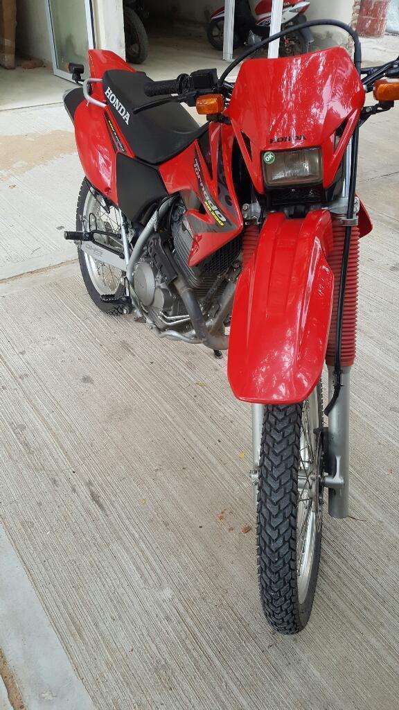 Vendo Honda Tornado