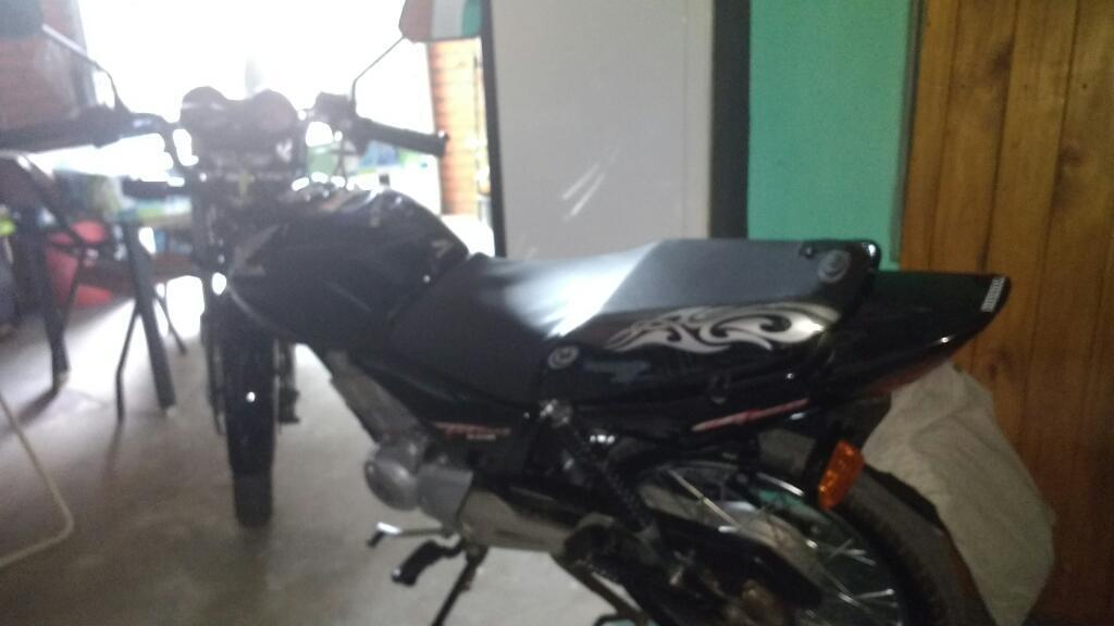 Vendo O Permuto Honda Titan 2013