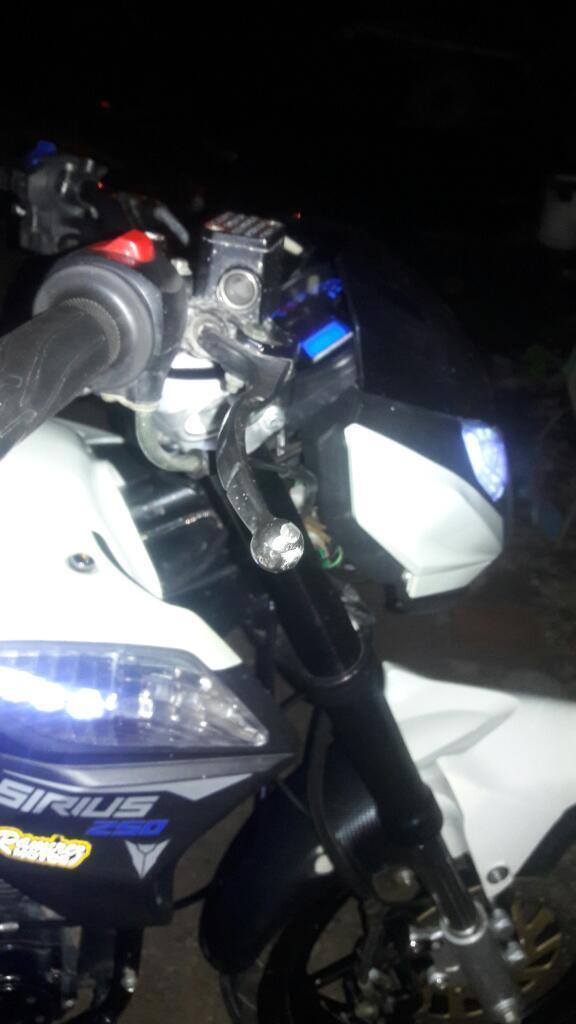 Vendo O Permuto Motomel New Sirius 250cc