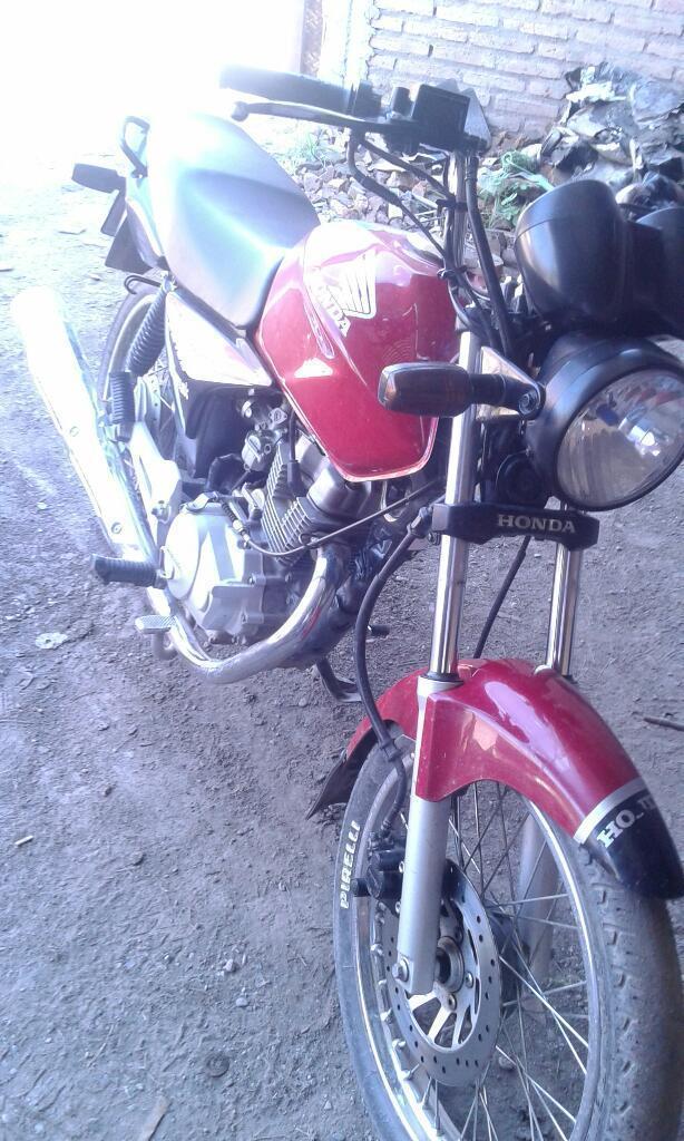 Vendo Moto Cg Titan 150 Modelo 2014